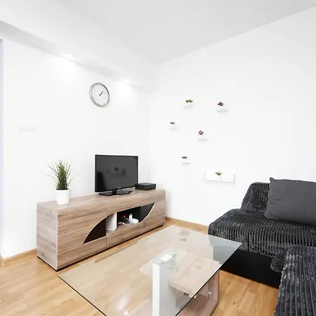 Blue Royal Downtown 2 Rooms, Balcony Apartment Krakow